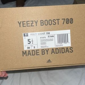 Authentic yeezy 700
